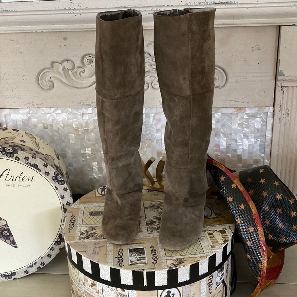 Fergie Fallen Boots
